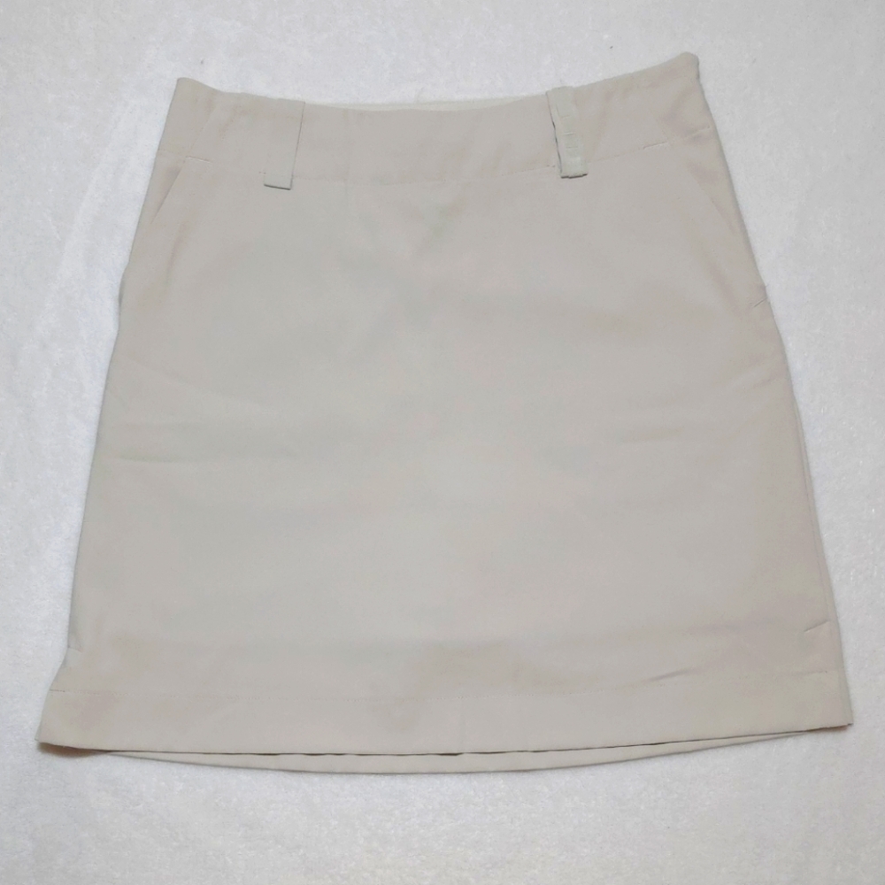 Nike Golf Tennis Dri-Fit Beige Size 2 Skirt / Skort